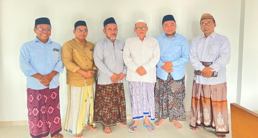 Ini Pesan KH Mu'adz Thohir untuk Yayasan Walisongo Pecangaan