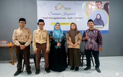 Asah Bakat Menulis, Tiga Siswa MA Walisongo Ikuti Seminar Kepenulisan Bersama Ning Khilma Anis